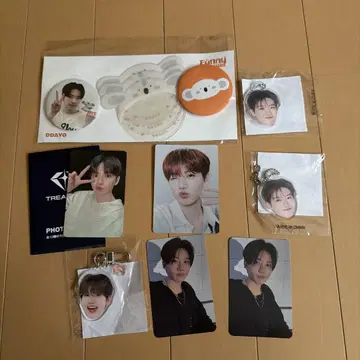treasure 준규 팝업 서울콘 얼굴 아크릴 키링 트레이딩 카드