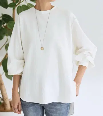 비어즐리 T 블라우스