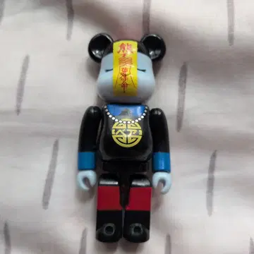 베어브릭 강시