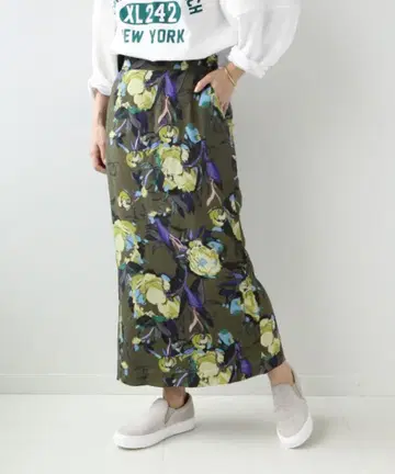 JOURNAL STANDARD relume 큐프라 그린 I 라인 스커트
