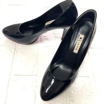 다이애나 블랙 에나멜 하이힐 펌프스 23.5cm