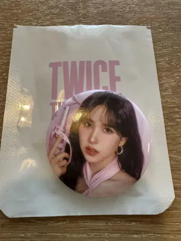 TWICE THIS IS FOR 서울 콘 캔뱃지 미나