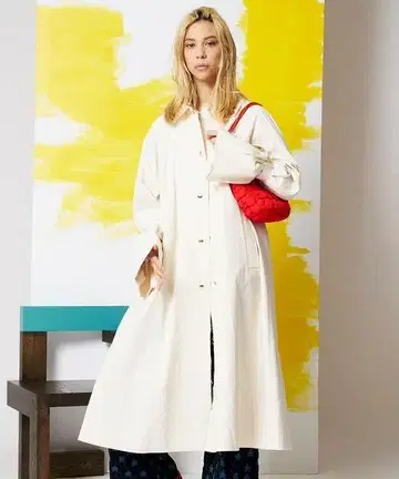 MAISON SPECIAL 벨 슬리브 컷오프 코트