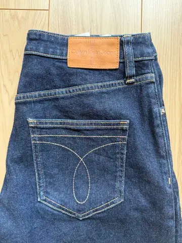 Calvin Klein Jeans 90s Straight W26 L32