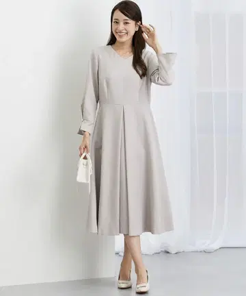 소매 진주 턱 사용 원피스
