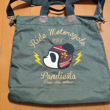 Pandista 팬더 자수 백