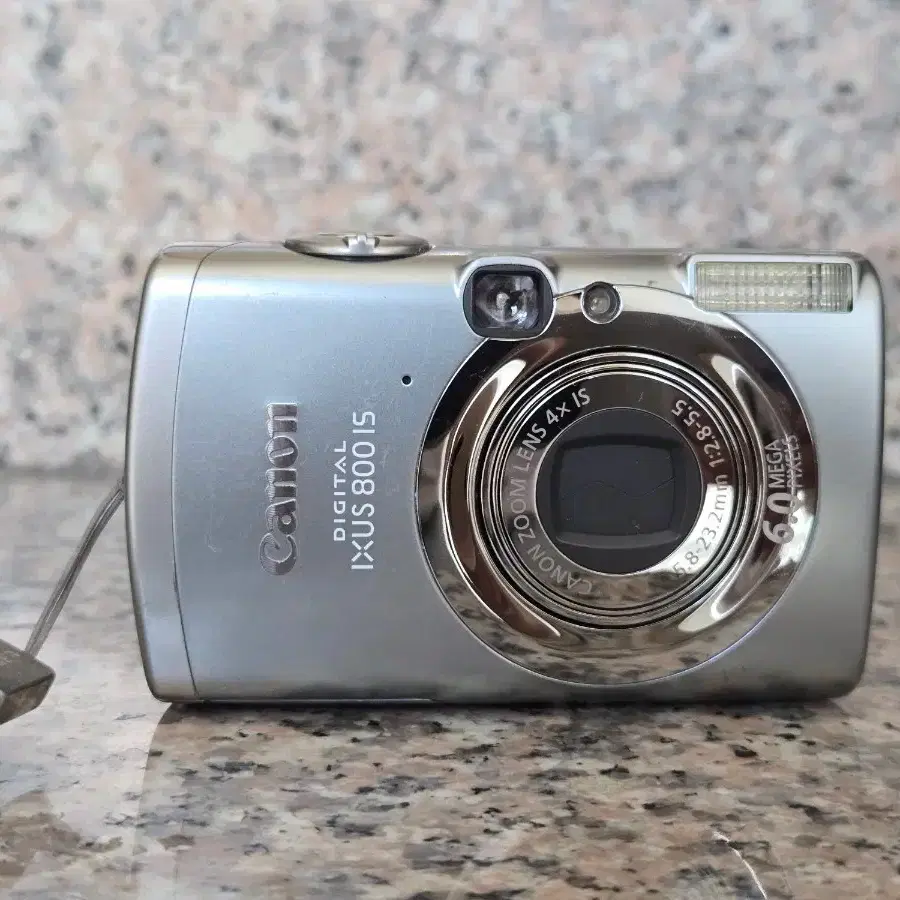 TWICEモモ愛用Canon PowerShot A650 IS デジタルカメラ TWICEモモ愛用Canon PowerShot A650 IS デジタルカメラ PowerShot A650