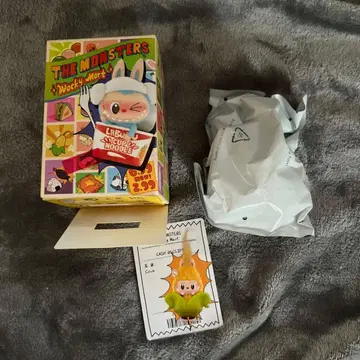 정품 THE MONSTERS Wacky Mart 피규어