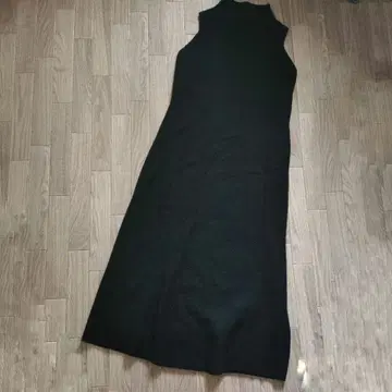 새상품급 celford 캐시미어 혼방 슬리브리스 맥시 블랙 원피스