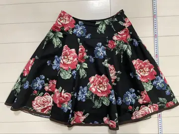 M'S GRACY 스커트 (빨간 꽃)