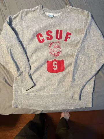 Champion 화이트 택 USA CSUF 로고 맨투맨 S 사이즈 그레이