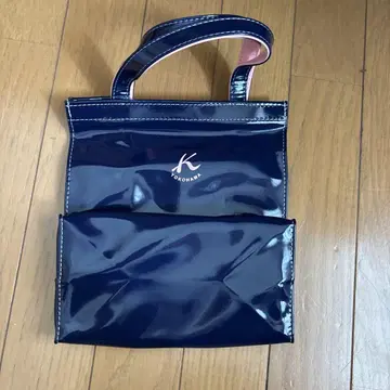 새상품급 키타무라 핸드백 미니 토트백 스퀘어 네이비 에나멜