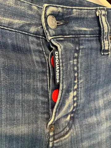 DSQUARED2 데미지 가공 블루 데님
