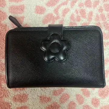 MARY QUANT 블랙 접이식 지갑