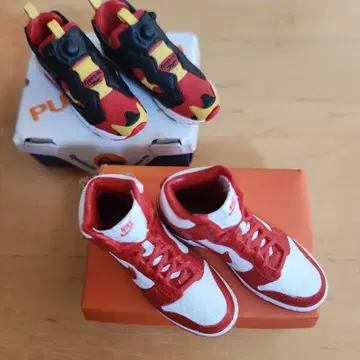 나이키 덩크 하이 스니커즈 가챠 반다이