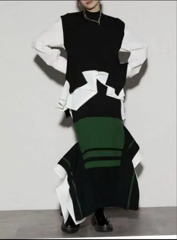 UN3D.//2TONE BORDER ASYMME KT SK