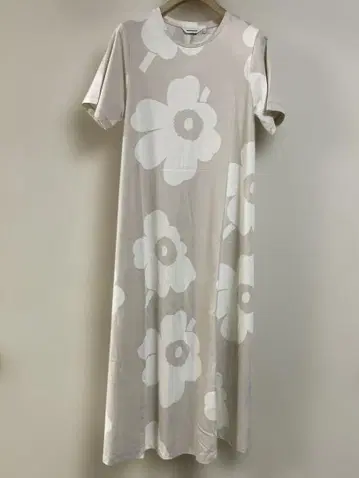 새상품급 marimekko 우니코 반팔 롱 원피스