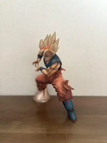 드래곤볼 리페인트 손오공 피규어