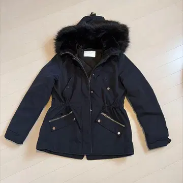 ZARA WOMAN 네이비 다운 자켓 M