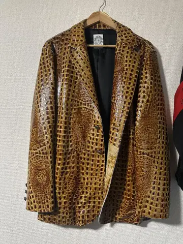 크로커다일 자켓