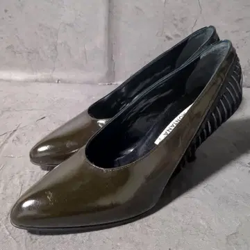 [ TONY MONTANA ] (37 1/2) 이탈리아제 오벌 토 펌프스