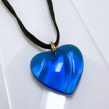 Baccarat 하트 목걸이 블루