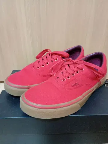 VANS ERA 빨간색 고무 밑창