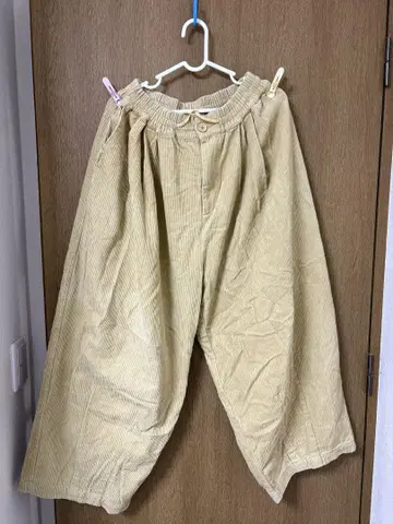 베이지 코듀로이 와이드 팬츠