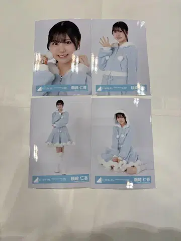 히나타자카46 브로마이드 산타 의상 컴프 츠루사키 히토카