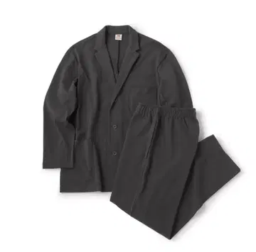 FRUIT OF THE LOOM ATHLETIC FORMAL SUIT