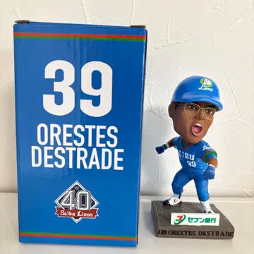 데스트라데 세이부 라이온즈 피규어