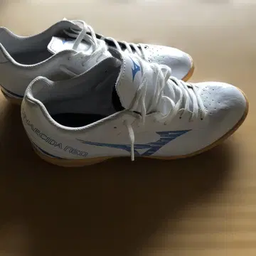 미즈노 모렐리아 네오 화이트/블루 26cm