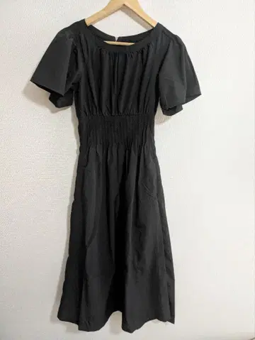 MOUSSY 블랙 플레어 드레스 사이즈 1