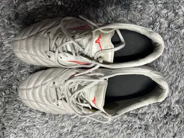 미즈노 모나르시다 레드 축구화