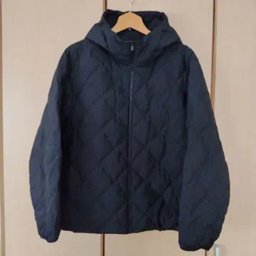 유니클로 퍼프 테크 후드티 블랙 3XL