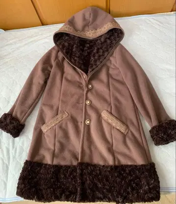 엑시즈팜 axes femme 후드 부착 브라운 롱 코트