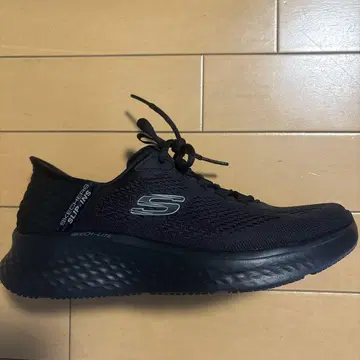 SKECHERS Slip-Ins 블랙