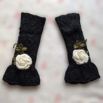 새상품 핑크하우스 장미 모티브 니트 암워머 / 블랙