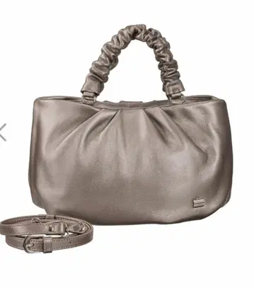 가격 인하! [새상품급] 라 바가제리 올 시어링 가죽 토트백