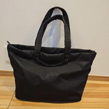 Victoria's Secret 크로커다일 프린트 토트백