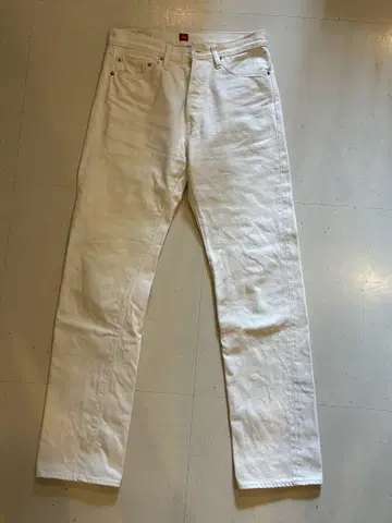 리졸트 AA710 w31 L36 화이트 데님