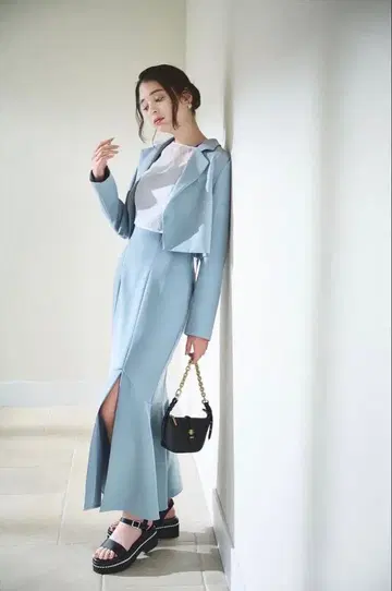 [ SALE ] LILLIAN CARAT 머메이드 스커트