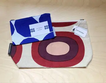 [ 새상품 ] marimekko 마리메꼬 멜로니 파우치 핀에어 덤 포함