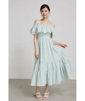 오프숄더 프릴 플레어 원피스