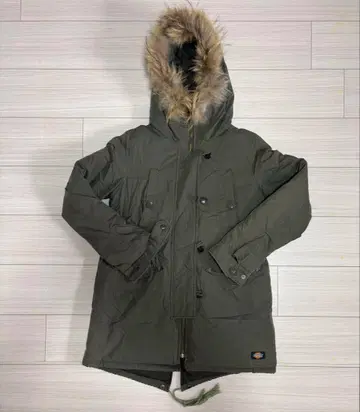 Dickies 올리브 그린 다운 자켓