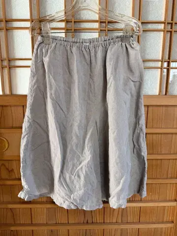 와후 그레이 린넨 하프 팬츠