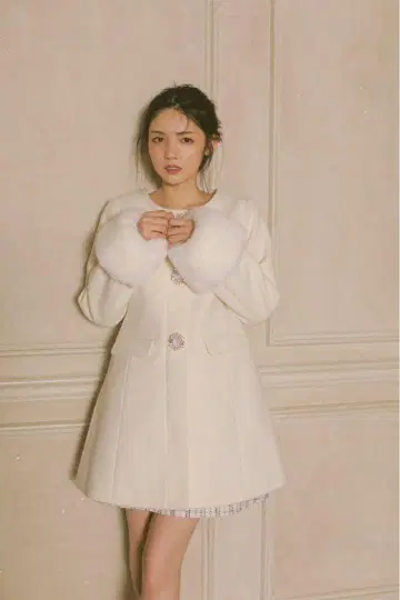 [ 새상품급 ] Anmille 오리지널 비쥬 롱 코트