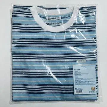 TXT SUMMER TOGETHER T-SHIRT 셔츠
