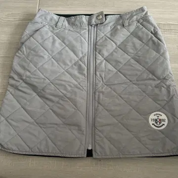 Callaway 퀼팅 스커트 그레이, 네이비