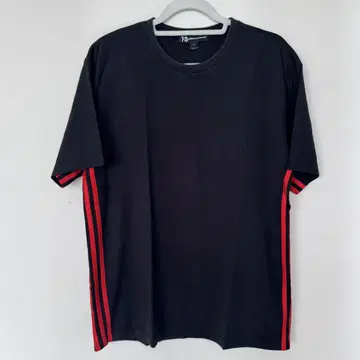 Y-3 와이쓰리 티셔츠 블랙 레드 스트라이프 M